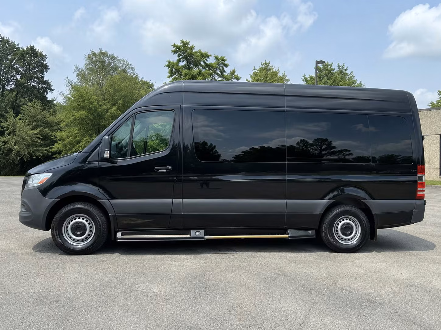 ann arbor sprinter van rental with driver