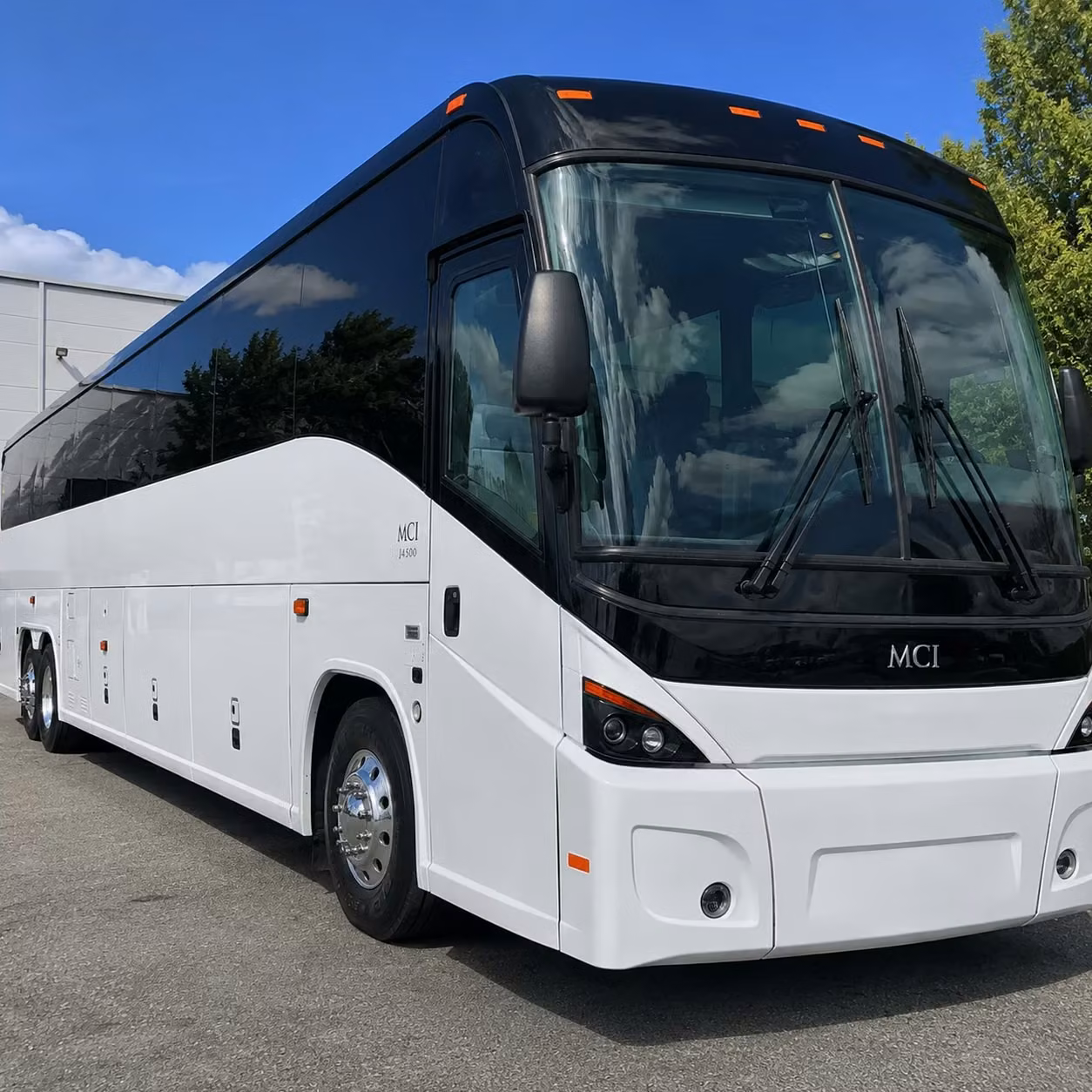 ann arbor university of michigan campus shuttles and research staff transportation